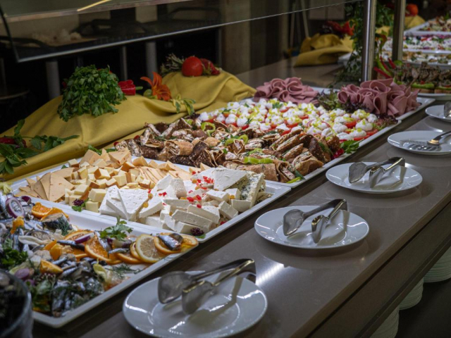 Paste cu All inclusive in Bulgaria la hotel Aqua Paradise Resort 4* 