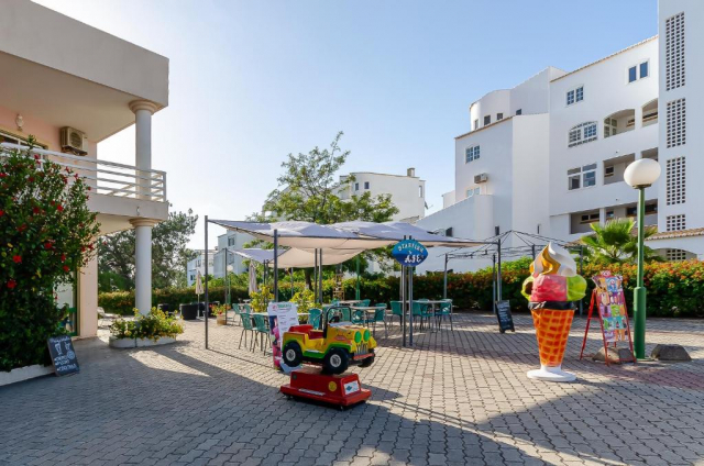 ULTRA LAST MINUTE PLAJA PORTUGALIA 4**** TURIM ZBOR DIN OTOPENI CU TAXE INCLUSE