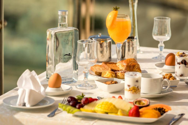 ULTRA LAST MINUTE PE PLAJA IN PORTUGALIA 4**** DEMIPENSIUNE DUNAMAR ZBOR DIN OTOPENI CU TAXE INCLUSE