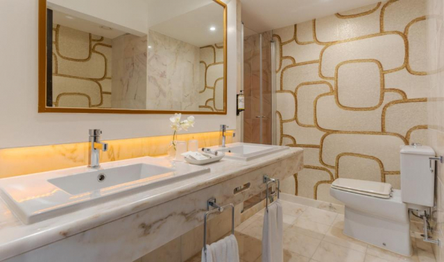 ULTRA LAST MINUTE DELUXE PE PLAJA IN PORTUGALIA 5***** PESTANA ALVOR ZBOR DIN OTOPENI CU TAXE INCLUSE