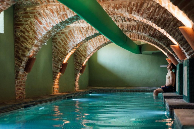 Paste in Covasna la Daniel Castle 4* 