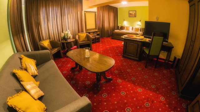 Paste in Sangeorgiu de Mures la Apollo Wellness Club 4* 