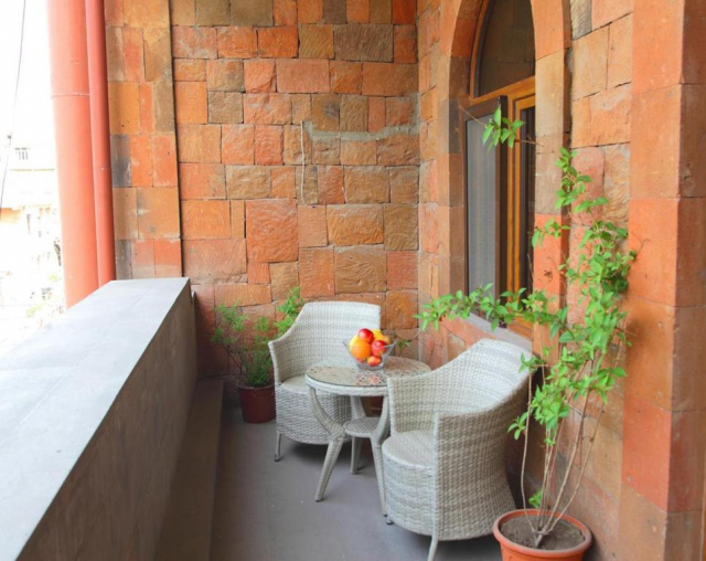 City break la Erevan: de la 230 euro cazare 3 nopti cu mic dejun+ transport avion+ toate taxele 