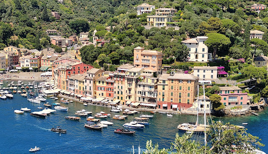 ALPII SI PARFUMUL MEDITERANEI, AUTOCAR DIN BUCURESTI, LA HOTEL DE 3*, LA TARIFUL DE 836 EURO/PERS, MIC DEJUN!