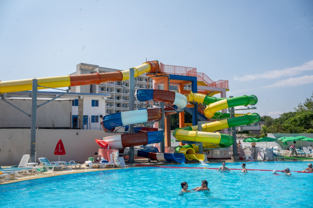 SUPER OFERTA HOTEL DELTA 3* JUPITER, 7 NOPTI CAZARE ULTRA ALL INCLUSIVE, GRATUIT COPII 0-12 ANI