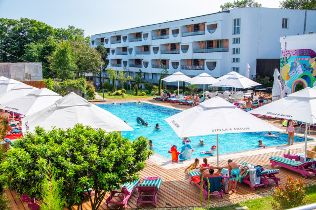 SUPER OFERTA HOTEL IBIS STYLES 4* VENUS, 5 NOPTI CAZARE ALL INCLUSIVE