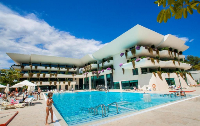 ULTRA LAST MINUTE BENIDORM 4**** DEMIPENSIUNE DELOIX  ZBOR DIN CLUJ NAPOCA CU TAXE INCLUSE