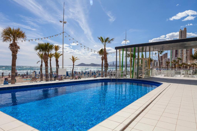 ULTRA LAST MINUTE PE PLAJA BENIDORM 4**** DEMIPENSIUNE BRISA  ZBOR DIN CLUJ NAPOCA CU TAXE INCLUSE