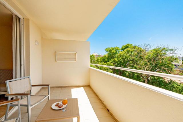 ULTRA LAST MINUTE PALMA DE MALLORCA 4****DEMIPENSIUNE  INTELIER ROSELLA  ZBOR DIRECT DIN OTOPENI CU TAXE INCLUSE