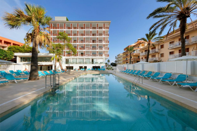 ULTRA LAST MINUTE PALMA DE MALLORCA 4****DEMIPENSIUNE TALAYOT  ZBOR DIRECT DIN OTOPENI CU TAXE INCLUSE