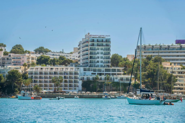 ULTRA LAST MINUTE PALMA DE MALLORCA 4****DEMIPENSIUNE LEONARDO ROYAL  ZBOR DIRECT DIN OTOPENI CU TAXE INCLUSE