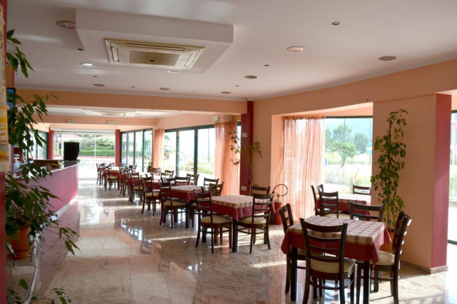 ULTIMELE LOCURI LEFKADA, AVION DIN BUCURESTI, LA HOTEL KALIAS 3*, LA TARIFUL DE 770 EURO/PERSOANA, MIC DEJUN!