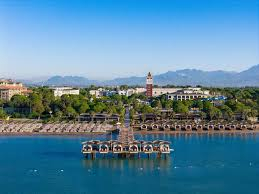 DEAL DE 1 MAI HOTEL DUCALE 5* UAI PRET 549 EURO  PLECARE IN 25 APRILIE