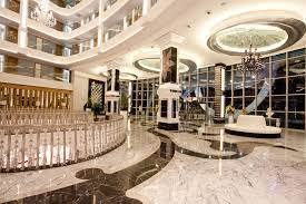 DEAL DE 1 MAI HOTEL Q PREMIUM  5* UAI PRET 449 EURO PLECARE IN 25 APRILIE