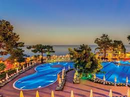 DEAL DE 1 MAI HOTEL MIRADA DEL MAR  5* UAI PRET 538 EURO PLECARE IN 25 APRILIE