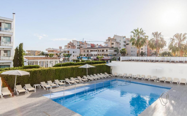 ULTRA LAST MINUTE PLAJA MALLORCA 3*** ALL INCLUSIVE BLUE SEA CALA MILLOR ZBOR DIN OTOPENI CU TAXE INCLUSE