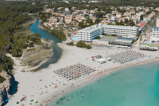 ULTRA LAST MINUTE PLAJA MALLORCA 3***DEMIPENSIUNE SON BAULO ZBOR DIN OTOPENI CU TAXE INCLUSE
