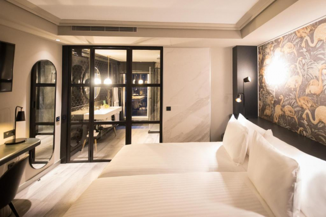  Sejur in Gran Canaria: 550 euro cazare 4 nopti cu demipensiune+ transport avion+ toate taxele