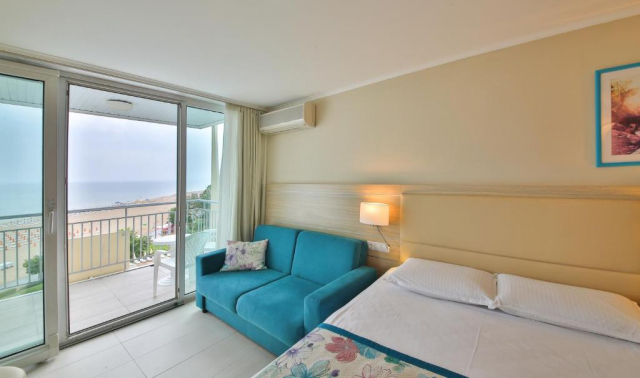 1 mai cu All inclusive in Albena la Laguna Beach Hotel 4*