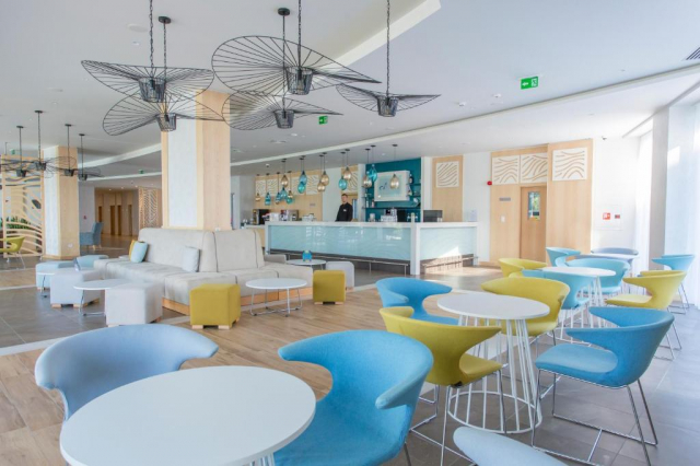 1 mai cu All inclusive la hotel Astoria 4* 