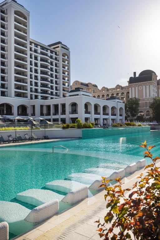 1 mai cu Ultra All inclusive la Secrets Sunny Beach 5* 