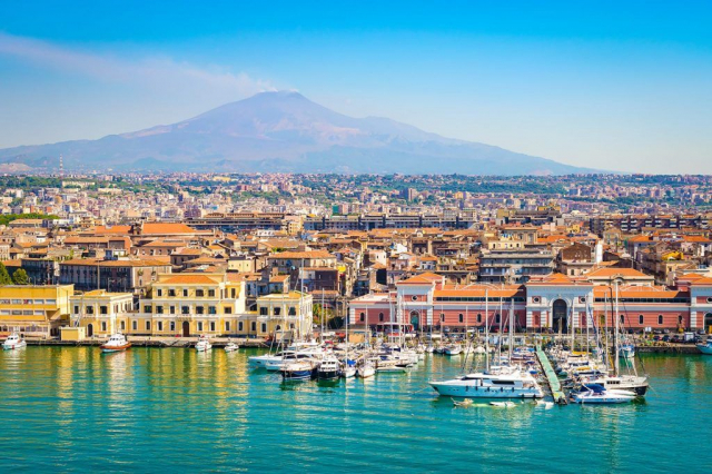 CITY BREAK CATANIA- ZBOR DIN BUCURESTI-🌊✈️☀️⛵