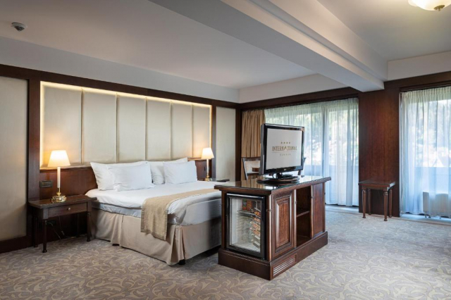 1 mai in Sinaia la hotel International 4* 