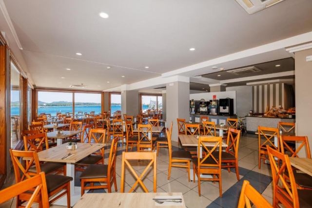 ULTRA LAST MINUTE PLAJA MALLORCA 3*** DEMIPENSIUNE O7 COLOMBO ZBOR DIN OTOPENI CU TAXE INCLUSE