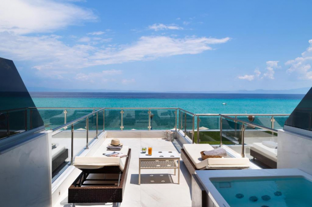 1 mai in Halkidiki la Sea Level Hotel 4* 