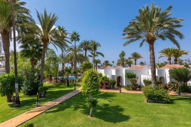 ULTRA LAST MINUTE INSULELE CANARE 4****DEMIPENSIUNE SOL BARBACAN ZBOR DIRECT DIN OTOPENI CU TAXE INCLUSE