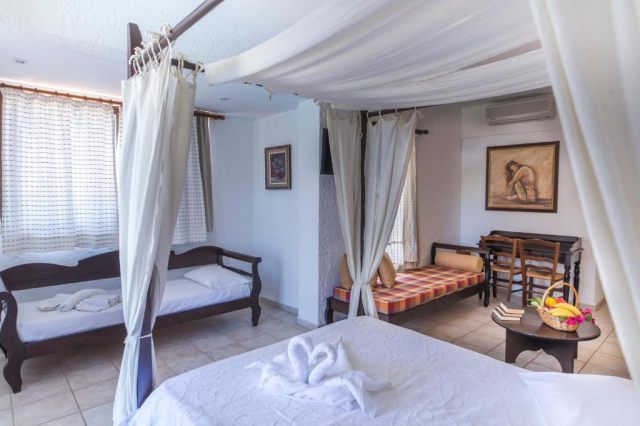 Sejur in Creta: 420 euro cazare 7 nopti cu mic dejun+ transport avion+ toate taxele