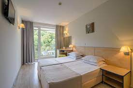 RUSALII NISIPURILE DE AUR PERIOADA 29.05-01.06.2026 HOTEL MADARA PARK 4* ALL INCLUSIVE PRET 99 EURO