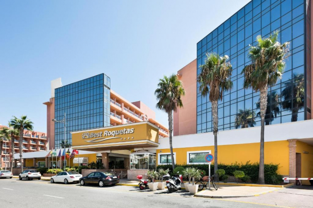 ULTRA LAST MINUTE MALAGA 7 NOPTI CAZARE CU DEMIPENSIUNE 4****BEST ROQUETAS ZBOR DIN OTOPENI CU TAXE INCLUSE