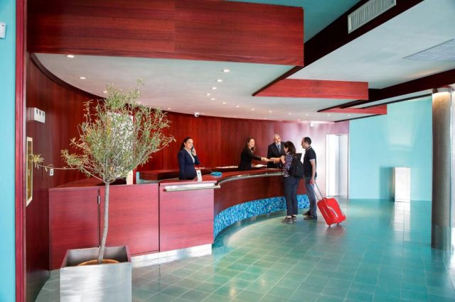 ULTRA LAST MINUTE SARDINIA 4****LH PEDRALADA  RESORT ZBOR DIN OTOPENI CU TAXE INCLUSE