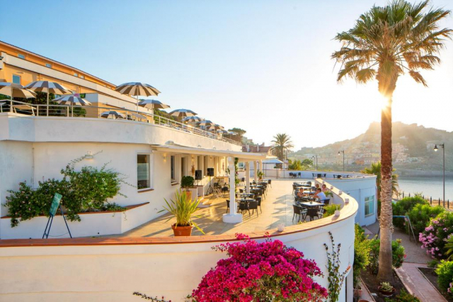 ULTRA LAST MINUTE SARDINIA 4****LH PEDRALADA  RESORT ZBOR DIN OTOPENI CU TAXE INCLUSE