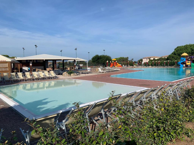 ULTRA LAST MINUTE SARDINIA CLUB ESSE GALURA BEACH  ZBOR DIN OTOPENI CU TAXE INCLUSE