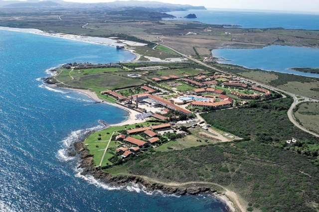 ULTRA LAST MINUTE SARDINIA 4****DEMIPENSIUNE LE TONARE ZBOR DIN OTOPENI CU TAXE INCLUSE