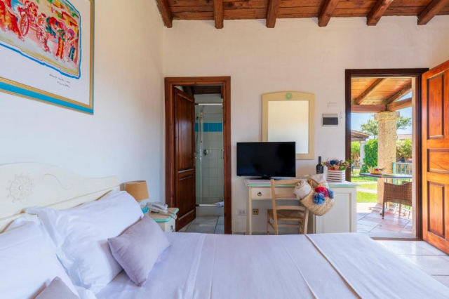 ULTRA LAST MINUTE SARDINIA 4****ALL INCLUSIVE LI SUARI ZBOR DIN OTOPENI CU TAXE INCLUSE