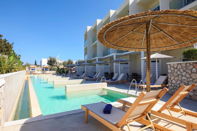 Sejur in Rhodos: 550 euro cazare 7 nopti cu All inclusive+ transport avion+ toate taxele
