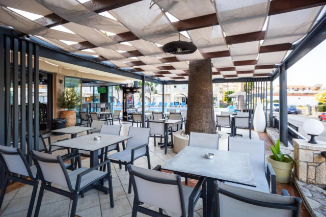 ULTRA LAST MINUTE ZAKYNTHOS VIVIAN HOTEL ZBOR DIRECT DIN CLUJ NAPOCA CU TAXE INCLUSE