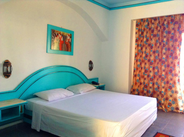Sejur in Hurghada: 335 euro cazare 8 nopti cu All inclusive+ transport avion+ toate taxele 