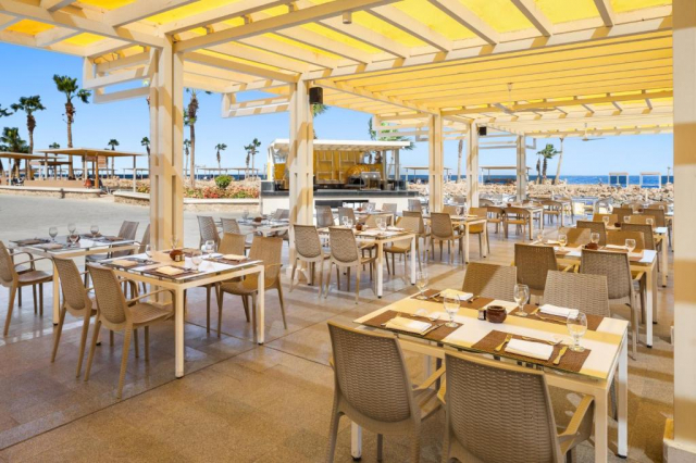 ULTIMELE LOCURI HURGHADA, AVION DIN CLUJ-NAPOCA, LA HOTEL PICKALBATROS CITADEL 5*, LA TARIFUL DE 828 EURO/PERS, ALL INCLUSIVE!