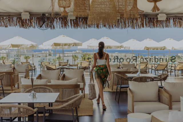 ULTRA LAST MINUTE AYIA NAPA TASIA OASIS 4**** DEMIPENSIUNE ZBOR DIRECT DIN OTOPENI CU TAXE INCLUSE