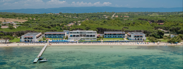 OFERTA SPECIALA SARDINIA  doar 590 euro / plecare 18 mai / 7  nopti de cazare  cu demipensiune / transport avion !