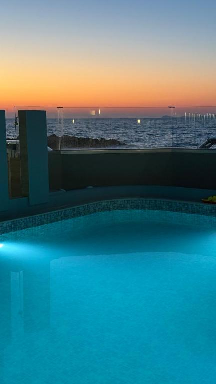 ULTRA LAST MINUTE INSULA CRETA CORALLI BEACH ZBOR DIRECT DIN CLUJ NAPOCA  CU TAXE INCLUSE