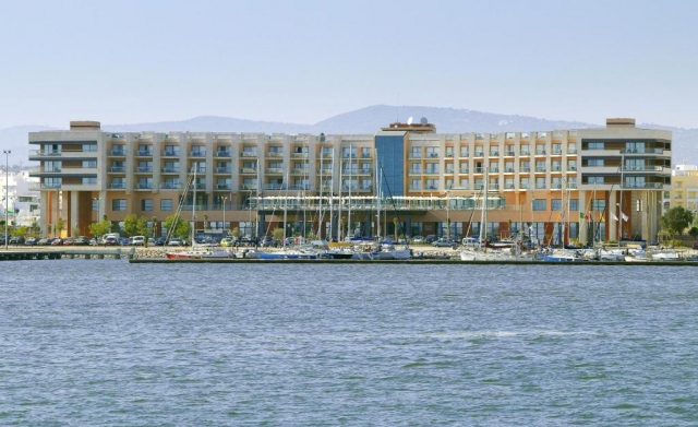 ULTRA LAST MINUTE DELUXE  PORTUGALIA 5*****DEMIPENSIUNE REAL MARINA ZBOR DIN OTOPENI/ CU TAXE INCLUSE