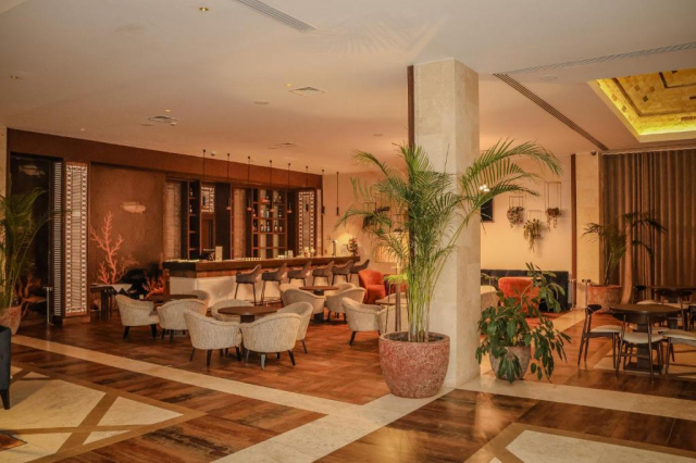 ULTRA LAST MINUTE DELUXE  PORTUGALIA 5*****DEMIPENSIUNE REAL MARINA ZBOR DIN OTOPENI/ CU TAXE INCLUSE