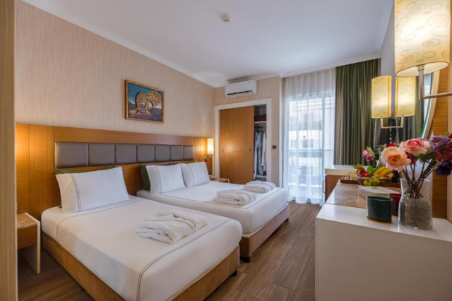Sejur in Antalya: 360 euro cazare 7 nopti cu Ultra All inclusive+ transport avion+ toate taxele 