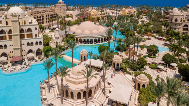 ULTIMELE LOCURI EGYPT 5***** ALL INCLUSIVE MAKADI PALACE ZBOR CHARTER DIN OTOPENI CU TAXE INCLUSE