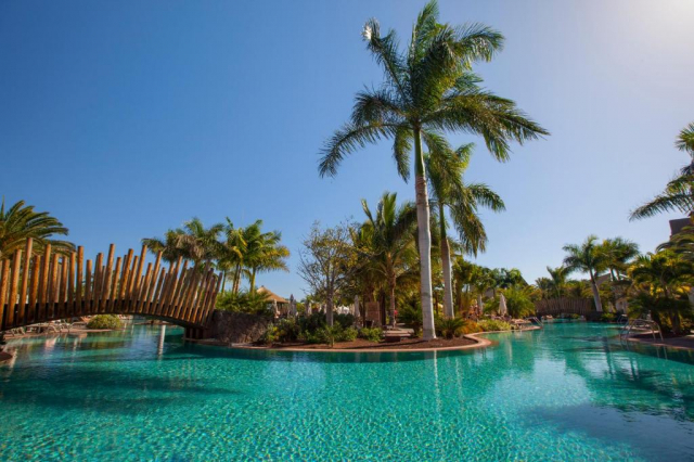 ULTRA LAST MINUTE INSULELE CANARE 5**** DELUXE PENSIUNE COMPLETA LOPESAN GRAN PRINCESS ZBOR DIRECT DIN OTOPENI CU TAXE INCLUSE